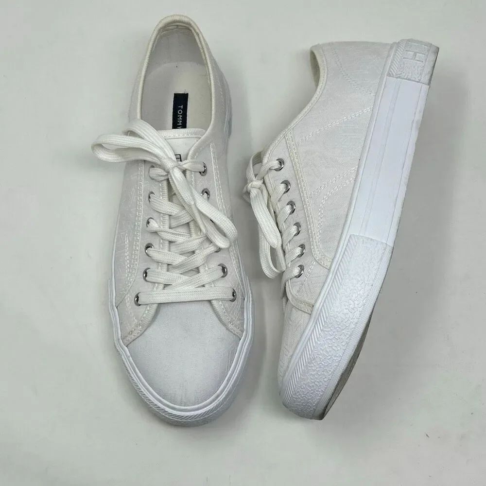 Tommy Hilfiger Alessy White Canvas Tennis Shoes Womens Sz 8.5 TH Cube Design